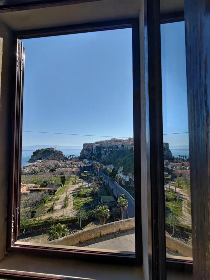 La Locanda Del Convento Тропеа Екстериор снимка