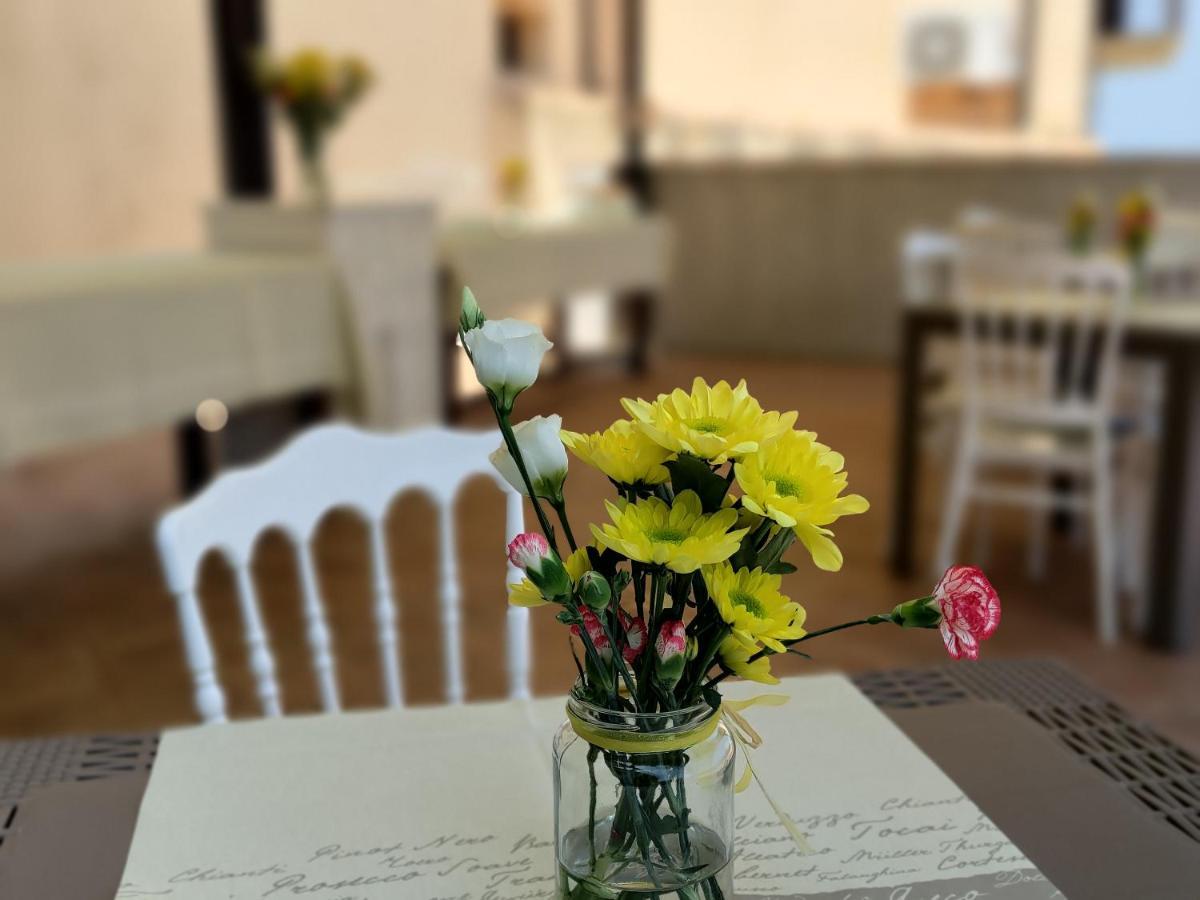 La Locanda Del Convento Тропеа Екстериор снимка